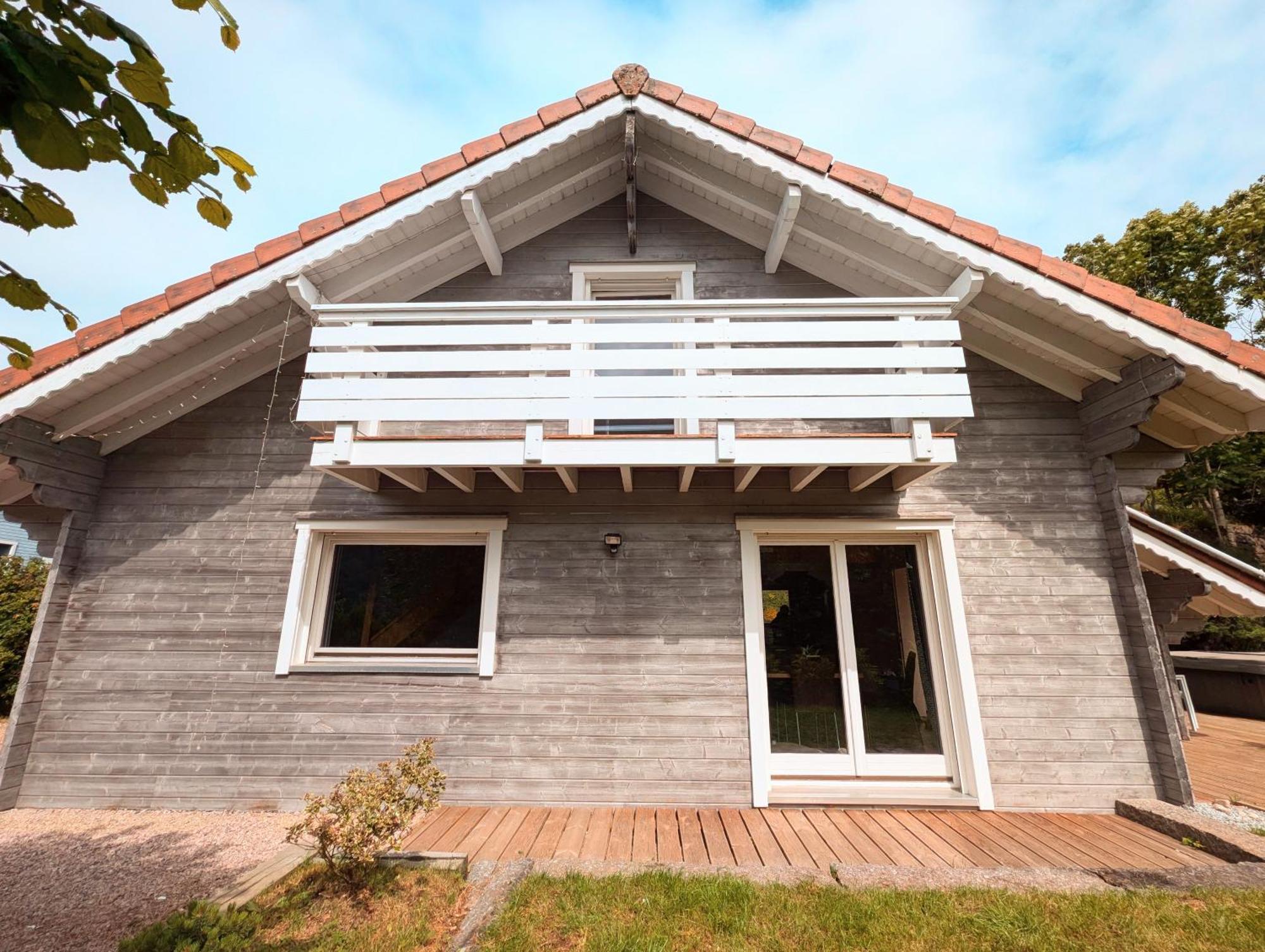 Chalet Sauna Jacuzzi 6 Personnes لابْريسْ المظهر الخارجي الصورة
