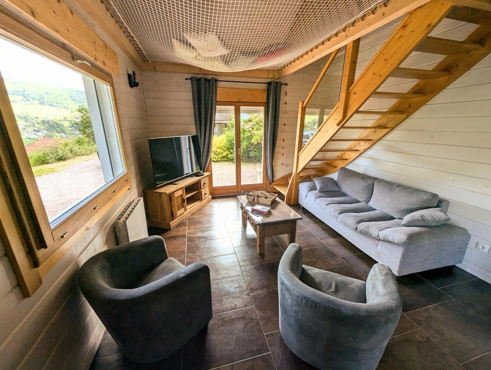 Chalet Sauna Jacuzzi 6 Personnes لابْريسْ المظهر الخارجي الصورة