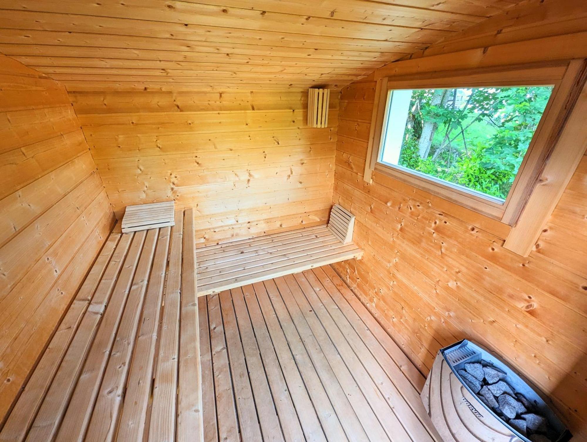 Chalet Sauna Jacuzzi 6 Personnes لابْريسْ المظهر الخارجي الصورة