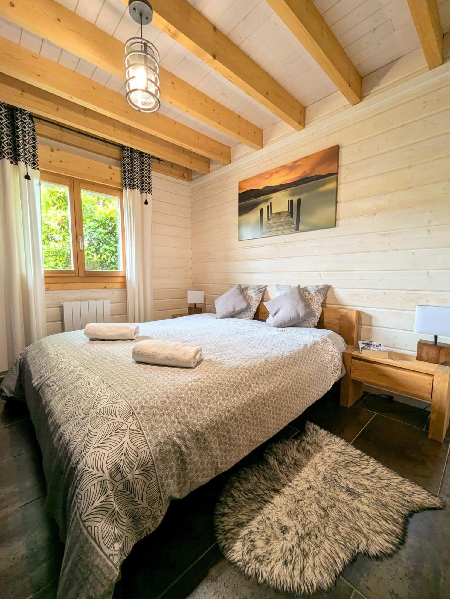 Chalet Sauna Jacuzzi 6 Personnes لابْريسْ المظهر الخارجي الصورة