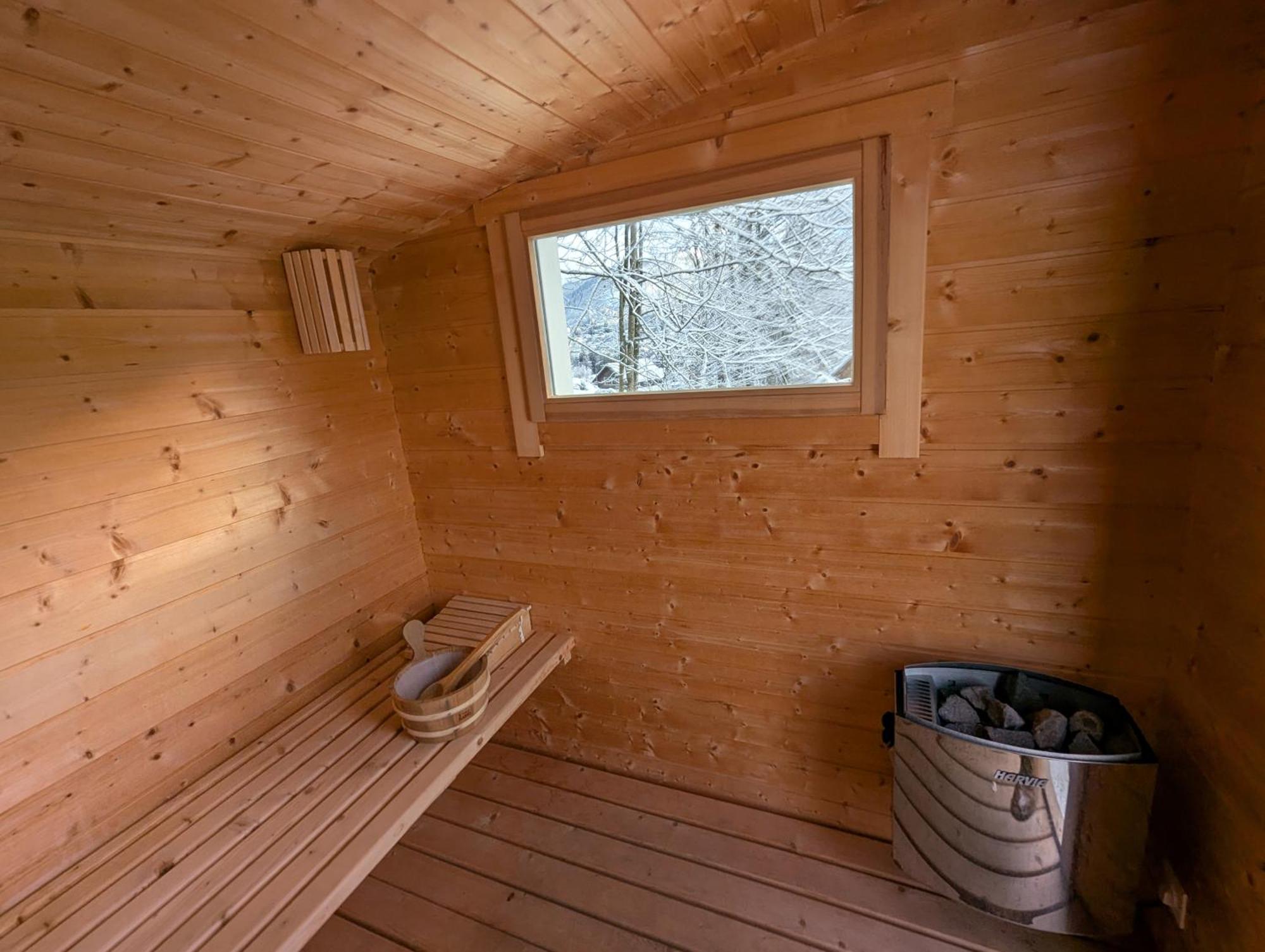 Chalet Sauna Jacuzzi 6 Personnes لابْريسْ المظهر الخارجي الصورة